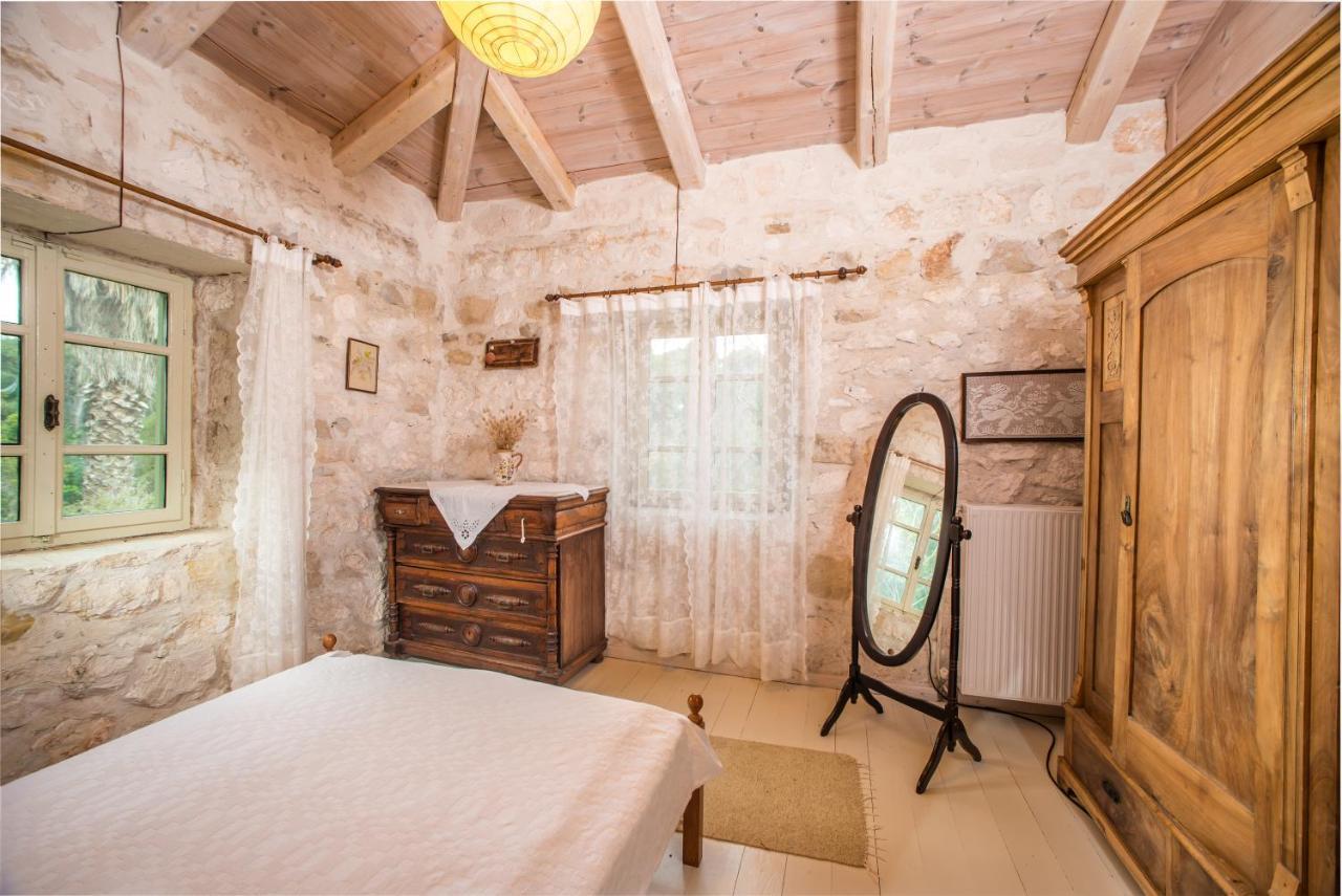 Jianni'S Villa - Stone Villa In The Greenery!! Vasilikí المظهر الخارجي الصورة